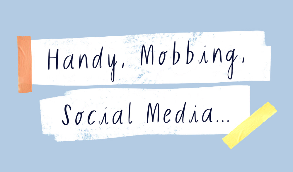 Weißer Streifen im Illustrationsstil, mit Klebestreifen befestigt, mit dem Text "Handy, Mobbing, Social Media..." darauf.